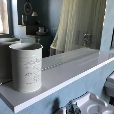 La Boheme Bed & Breakfast Francastel