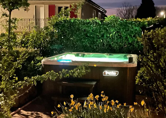 La Boheme Bed & Breakfast Francastel