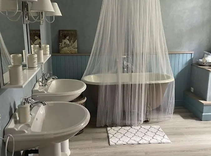 La Boheme Bed & Breakfast Francastel